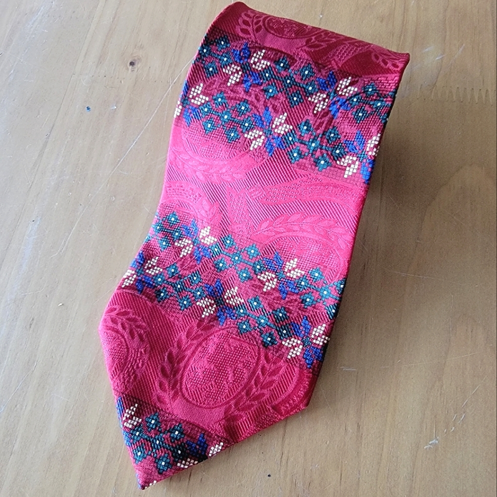 Vintage Tommy Hilfiger Christmas Tie 100% Silk